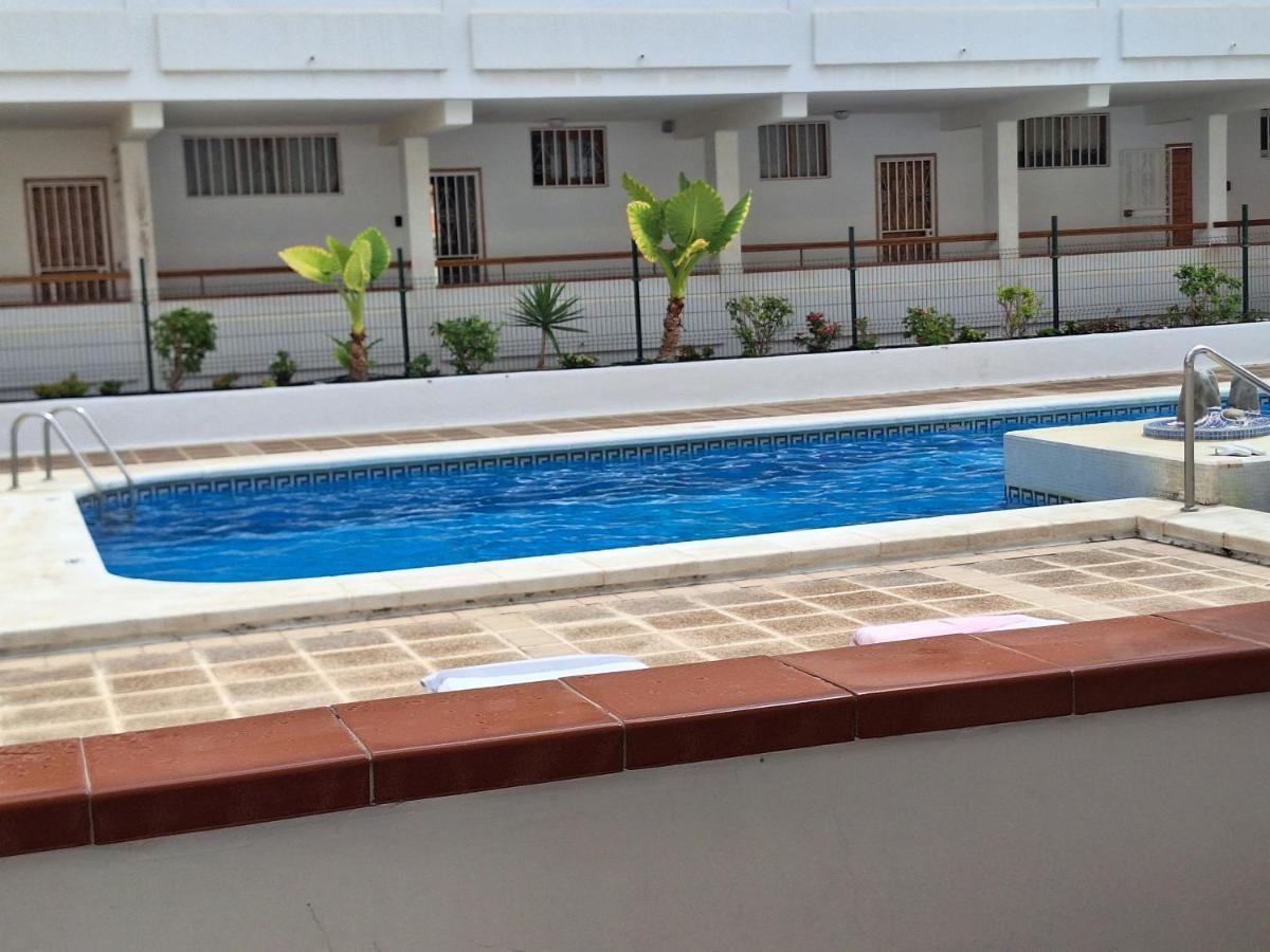 Parque Margarita, Terraza Vista Piscina Daire Los Cristianos  Dış mekan fotoğraf