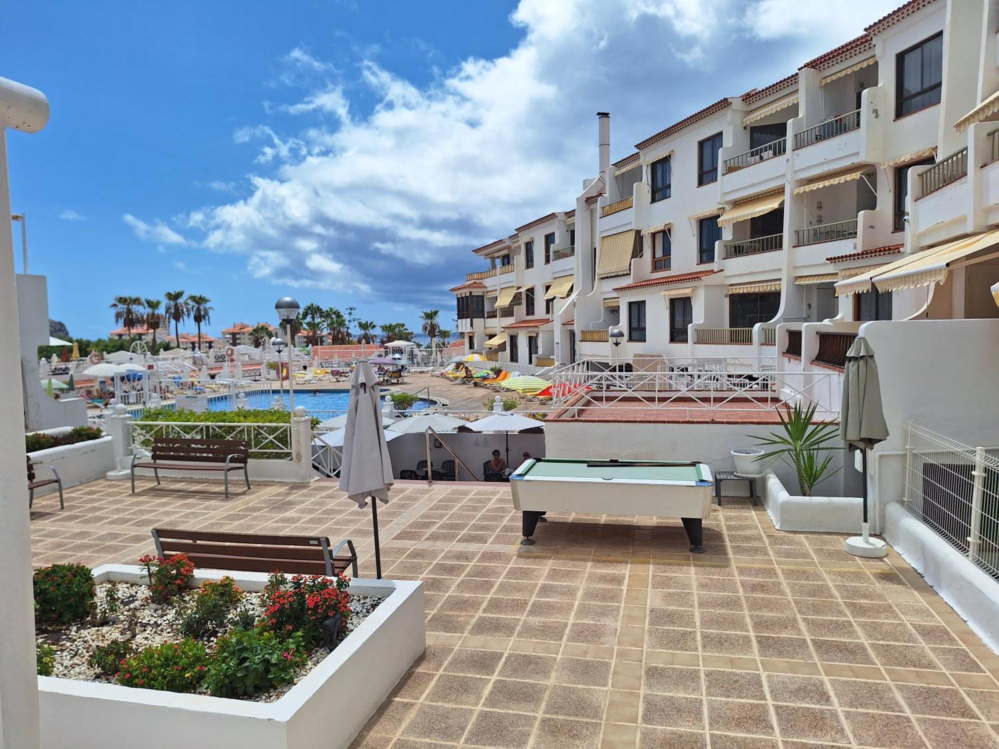 Parque Margarita, Terraza Vista Piscina Daire Los Cristianos  Dış mekan fotoğraf
